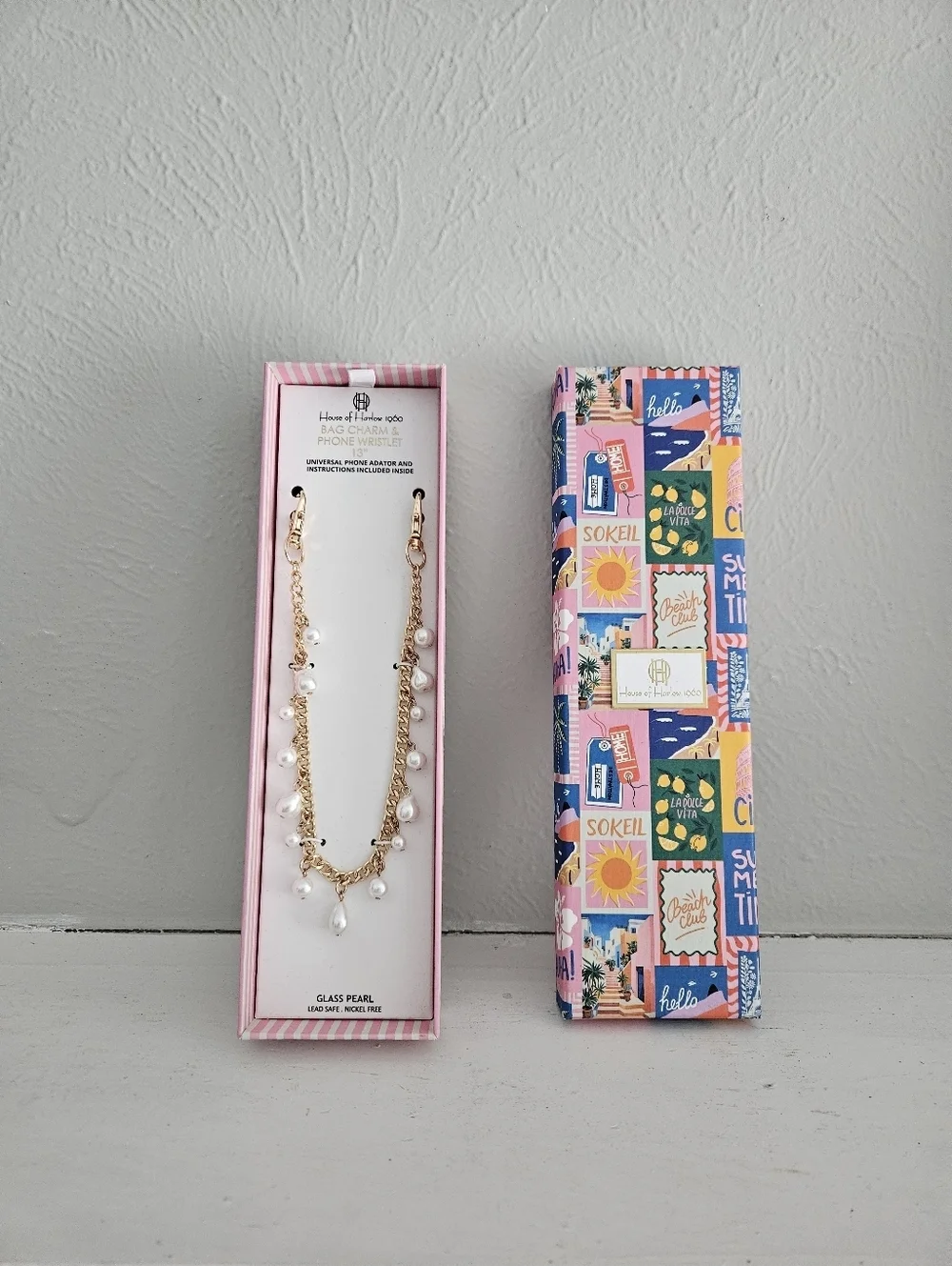 NWT House Of Harlow 1960 Gold Chain With Glass Pearl Universal Phone Wristlet